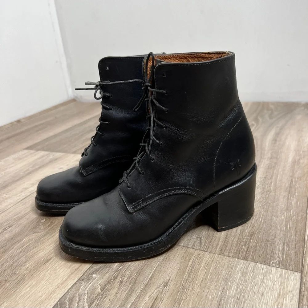 FRYE Combat Black Leather Lace Up Booties Boots Size 5.5 - Picture 2 of 16